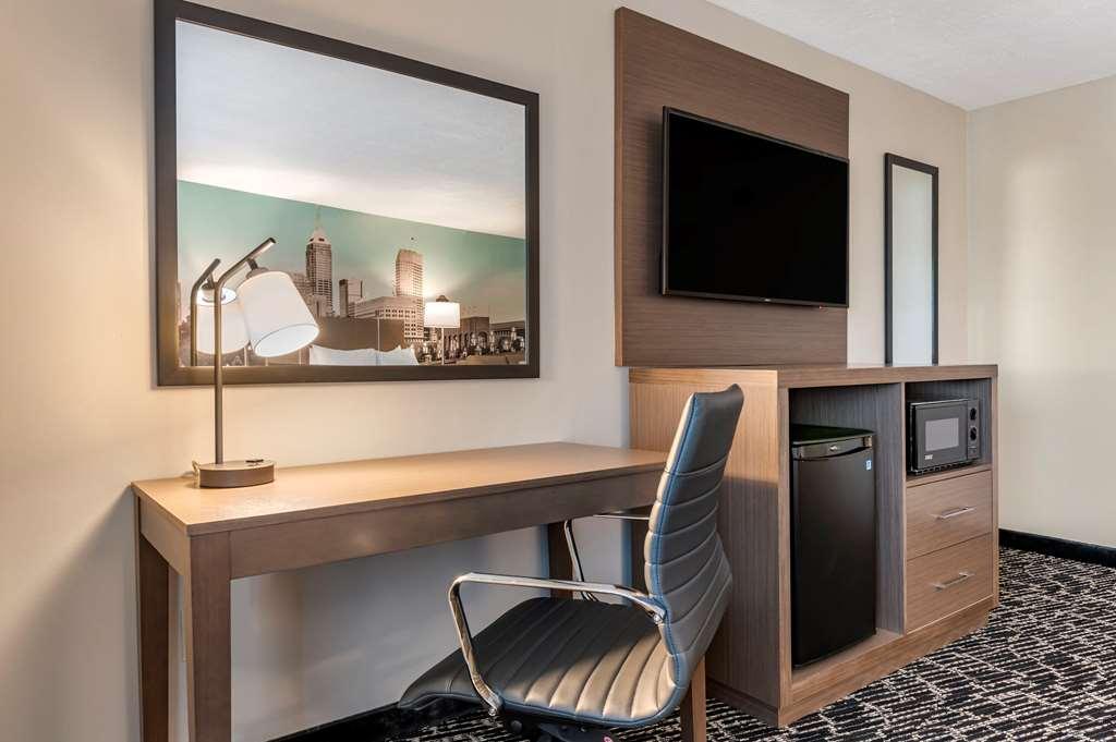 Hotel Clarion Pointe Indianapolis Airport Plainfield Zimmer foto